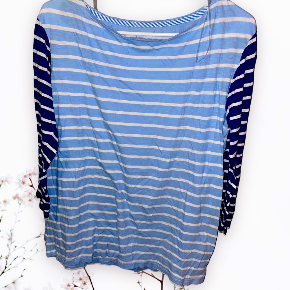 Crown & Ivy - Womens Blue striped 3QSlv top | L